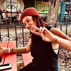 Meet your Posher, Moira